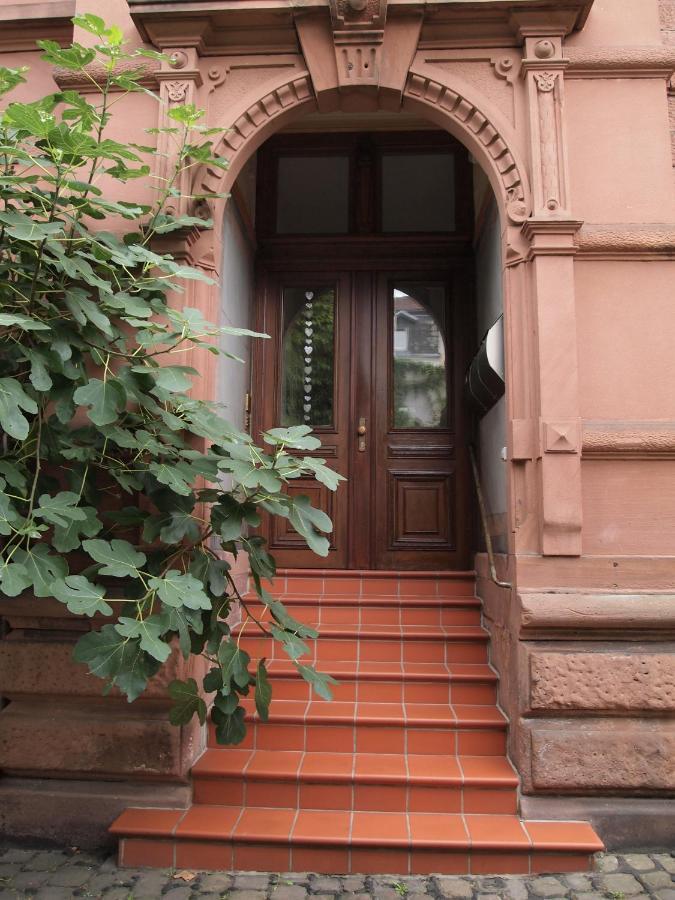 Haus Mittendrin Neustadt an der Weinstraße Buitenkant foto