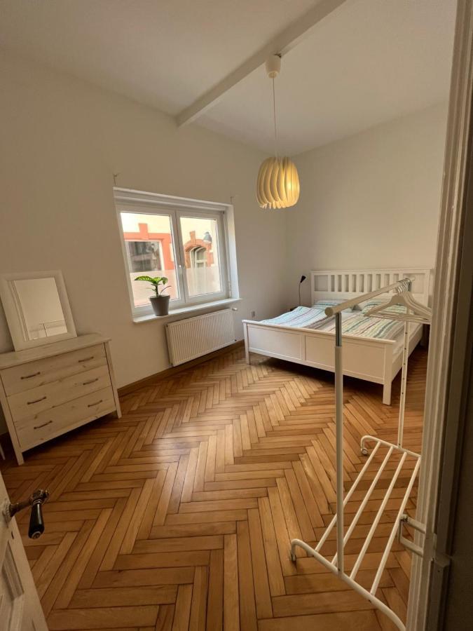 Haus Mittendrin Neustadt an der Weinstraße Buitenkant foto