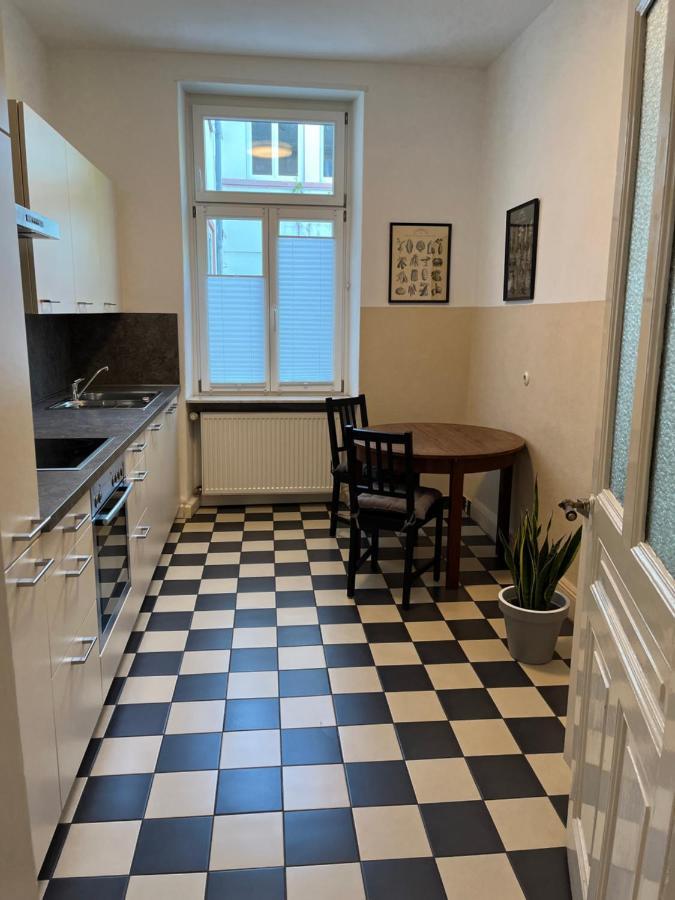 Haus Mittendrin Neustadt an der Weinstraße Buitenkant foto