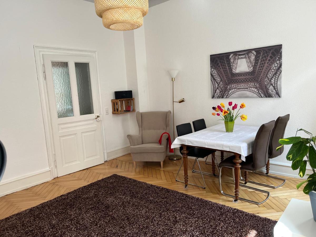 Haus Mittendrin Neustadt an der Weinstraße Buitenkant foto